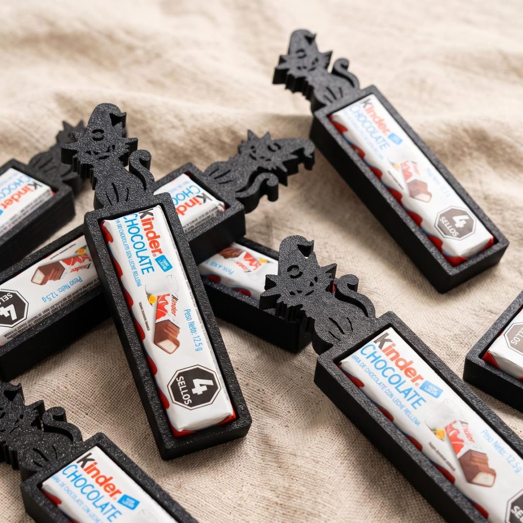 Porta Kinder Halloween con Chocolatin incluído - 1 figura + 1 kinder - Imagen 5